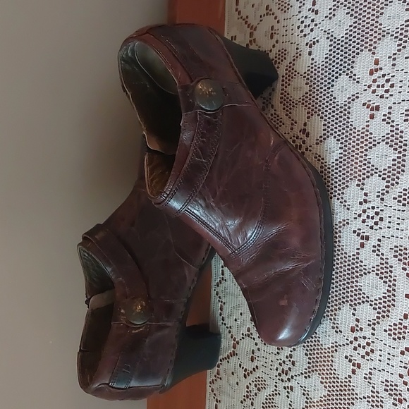 Josef Seibel Shoes - Josef Seibel Dark Brown Distressed Leather Low Ankle Boots Sz 41